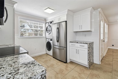 6817 N Sterling Ave, Tampa, FL 33614 - photo 7