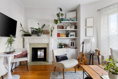 386 Commonwealth Ave unit 21, Boston, MA 02215 - photo 2