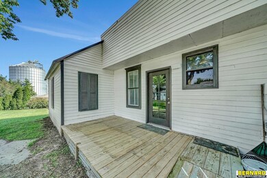 202 5th St, Talmage, NE 68448 - photo 6