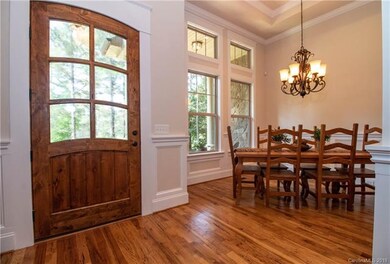 Foyer - Solid Wood Entry Door with Rain Glass, Soa