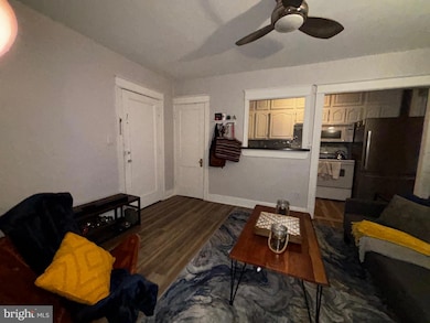 414 Seward Square SE unit 104, Washington, DC 20003 - photo 3