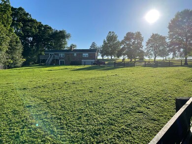 E9D09DD2-A683-423F-8E51-8309BE488164