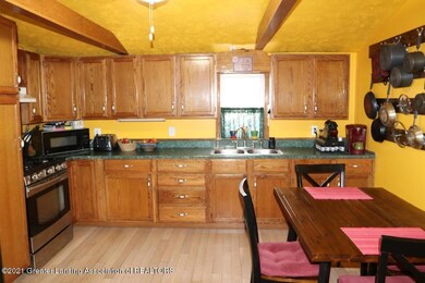 thumbnail_5 16913 Kitchen