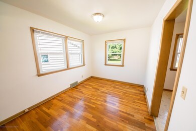 2030 Victor Ave, Lansing, MI 48910 - photo 7
