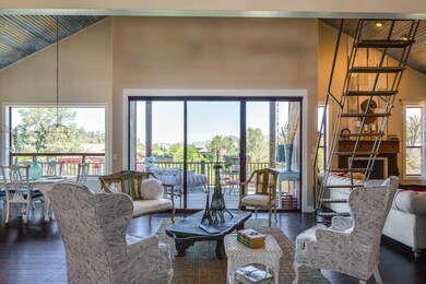 Livingroom with view