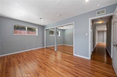 22239 De la Osa St, Woodland Hills, CA 91364 - photo 5