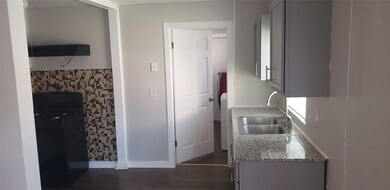 912 Jennetta St, Rosenberg, TX 77471 - photo 2