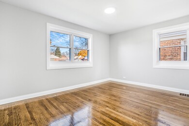 unlisted-address, Chicago, IL 60652 - photo 6