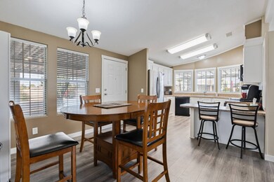 215 N Power Rd unit 137, Mesa, AZ 85205 - photo 6