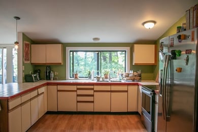 427 Turners Falls Rd, Montague, MA 01351 - photo 6