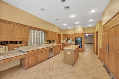 902 River Rapids Ave, Brandon, FL 33511 - photo 4