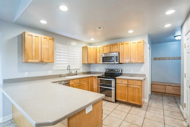 877 S 200 W, Mona, UT 84645 - photo 6