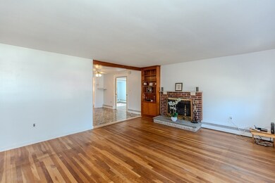 15 Day Cir, Woburn, MA 01801 - photo 5