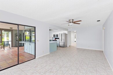 Fantastic Open Kitchen