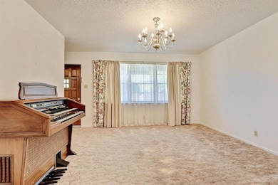 706 S Hyde Park Ave, Denison, TX 75020 - photo 7