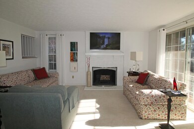 Living Room, new carpet throughout