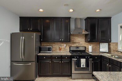 1215 Meridene Dr, Baltimore, MD 21239 - photo 6