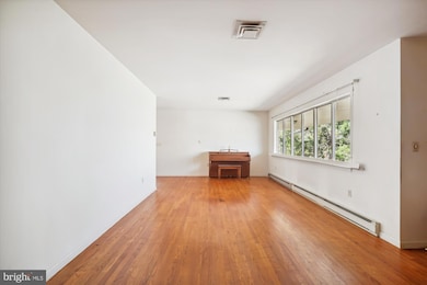 9457 Boyds Turn Rd, Owings, MD 20736 - photo 6