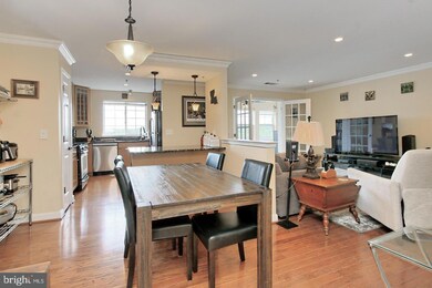 4121 S Four Mile Run Dr unit 403, Arlington, VA 22204 - photo 3