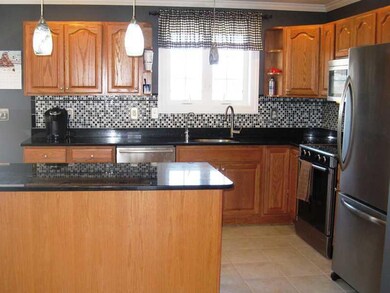 2 Wadlin Rd, Biddeford, ME 04005 - photo 4