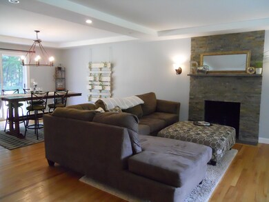 59 Mueller Rd, Holyoke, MA 01040 - photo 6