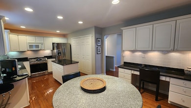 417 Winslow Cir unit 41, Commerce Township, MI 48390 - photo 7