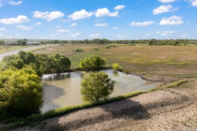 18434A Farm To Market Road 471, Natalia, TX 78059 - photo 6