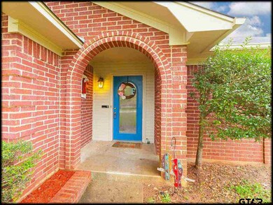 1311 1311 Jeb Stuart, Tyler, TX 75703 - photo 2