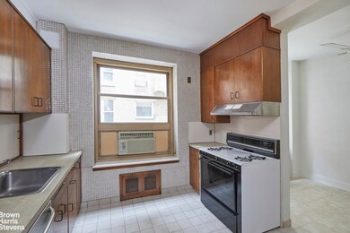 15 W 81st St unit 8F, New York, NY 10024 - photo 4