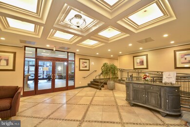 1201 N Garfield St unit PH02, Arlington, VA 22201 - photo 2