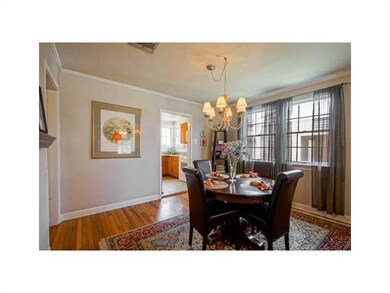 Photo. Dining room