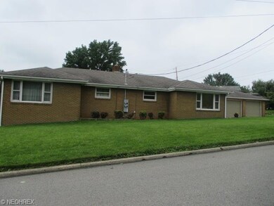 22 Hopewell Dr, Struthers, OH 44471 - photo 2