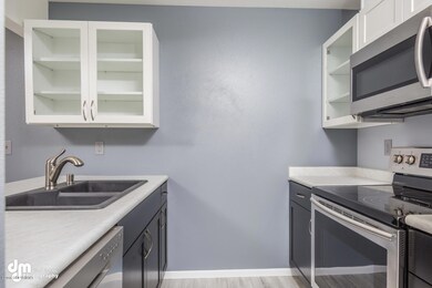 5018 E 43rd Avenue 6 Anchorage-large-005