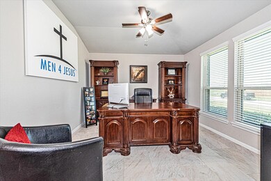 411 Lake Line Dr, Alvin, TX 77511 - photo 6