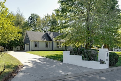 2023 Pecan Ridge Dr, Murfreesboro, TN 37128 - photo 3