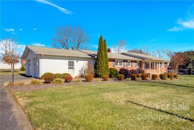 2549 Amity Hill Rd, Statesville, NC 28677 - photo 4