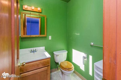 Master Half Bath