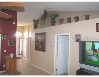 136 Sanderling Dr, Haines City, FL 33844 - photo 2