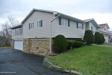 605 Shirley Ln, Dunmore, PA 18512 - photo 7