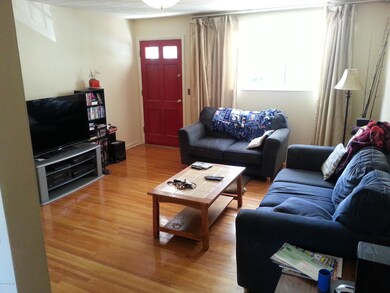 6929 Magdelena Dr, Jacksonville, FL 32210 - photo 4