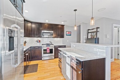 623 E 2nd St unit 2, Boston, MA 02127 - photo 5