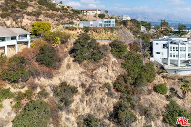 1570 Glen Oaks Blvd, Pasadena, CA 91105 - photo 4