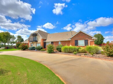 4109 Olde Pond Ct, Moore, OK 73160 - photo 4