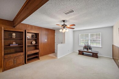 720 Oakwood Ave, Hurst, TX 76053 - photo 7