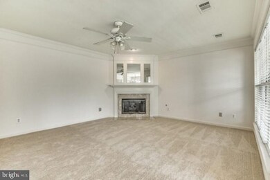 8205 Crossbrook Ct unit 202, Lorton, VA 22079 - photo 5