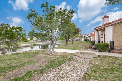 Corner unit offers multiple views of the canal