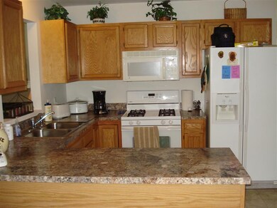 7031 Camelback Dr NE unit 1, Rockford, MI 49341 - photo 6