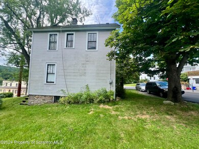 1901 Ash St, Scranton, PA 18510 - photo 4