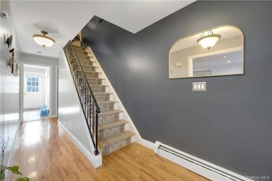 570 N Barry Ave unit left, Mamaroneck, NY 10543 - photo 4