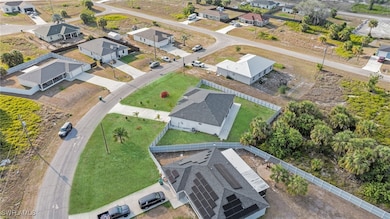 1049 Canoe Ct, Labelle, FL 33935 - photo 6